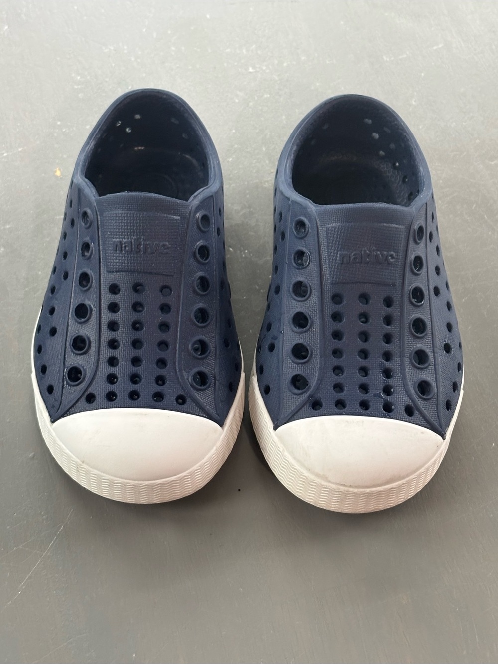 Native Kids Water Shoes in Navy with White Toe